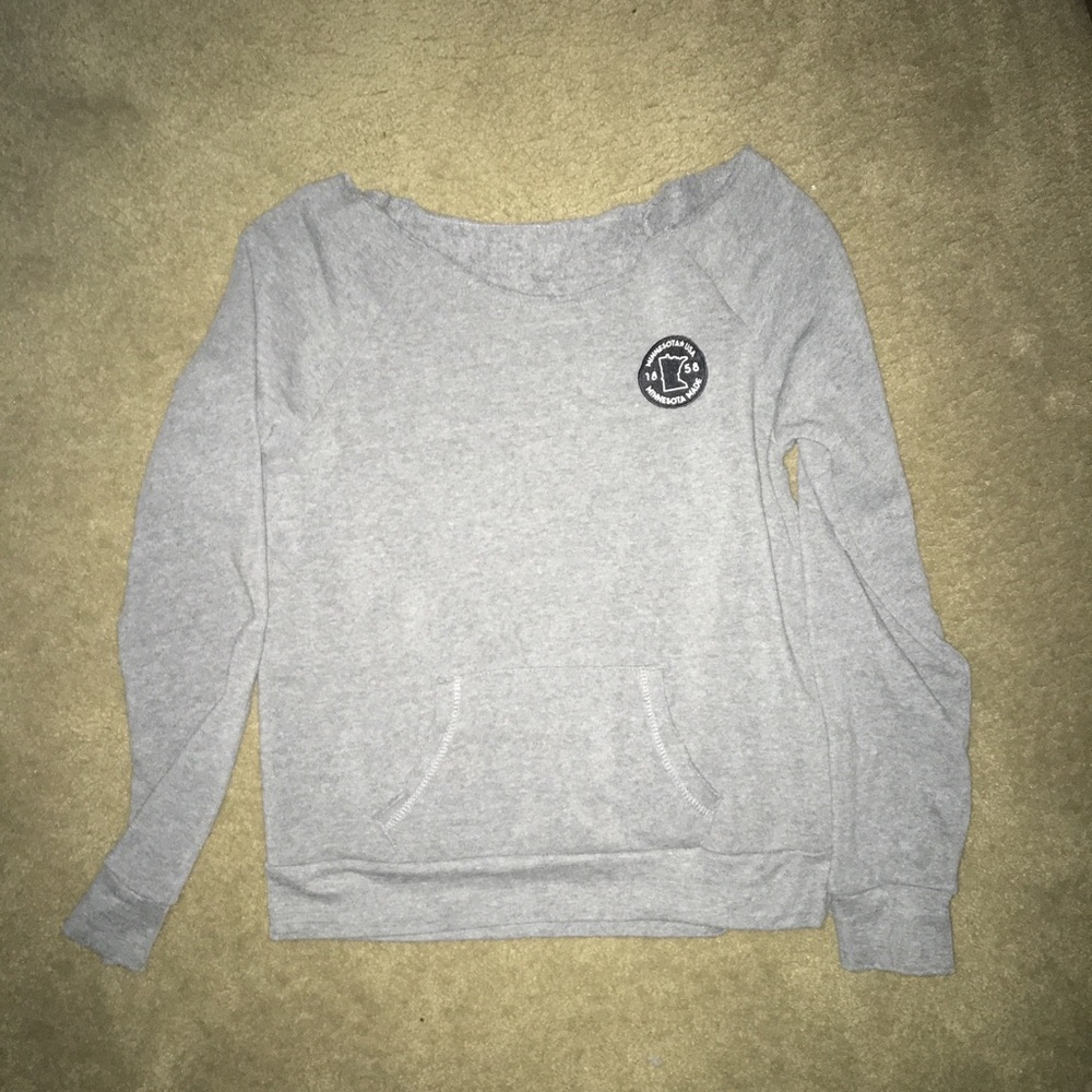 Minnesota crew-neck